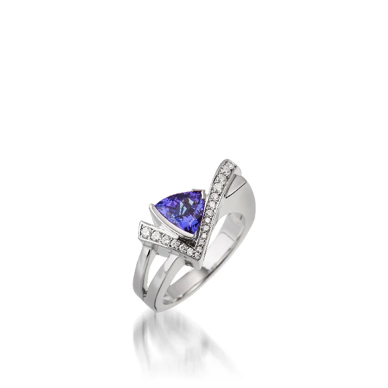 Edwardian flair ring-Pinnacle Small Gemstone Ring with Pave Diamonds