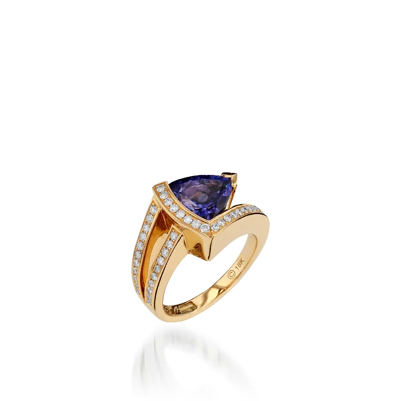 Vortex twist ring-Signature Trillion Tanzanite and Pave Diamond Ring