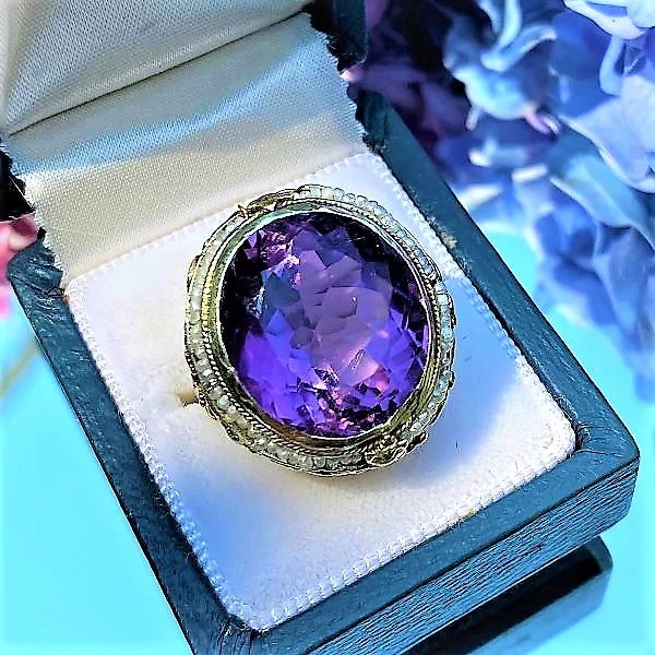 Muted check ring-Vintage Amethyst & Pearl Ring