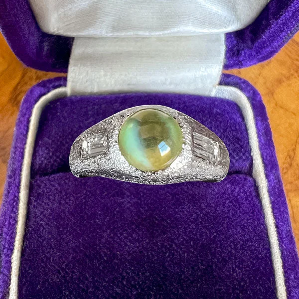 Linen strip ring-Vintage Cat's Eye Chrysoberyl & Diamond Ring