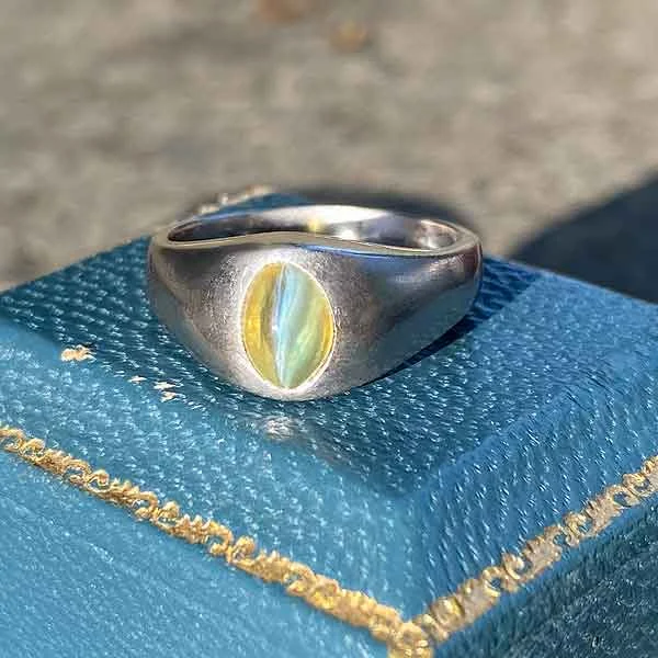 Sisal band ring-Vintage Cat's Eye Chrysoberyl Ring