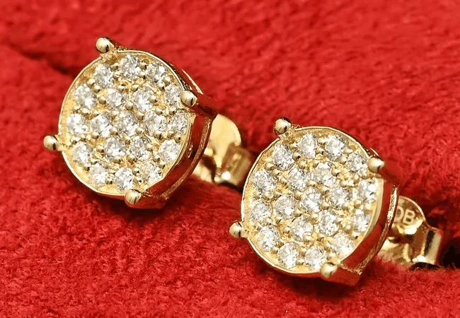 Tide pebble earrings-Diamond Circular Stud Earrings in 10k Yellow Gold