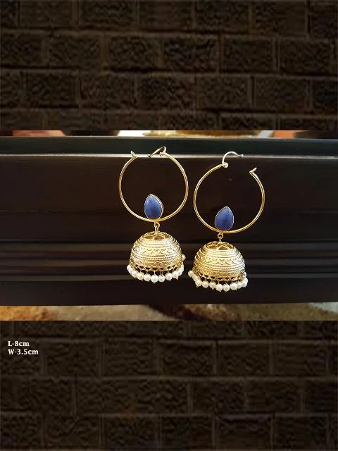 Crescent drop earrings-Beautiful bali jhoomki in blue