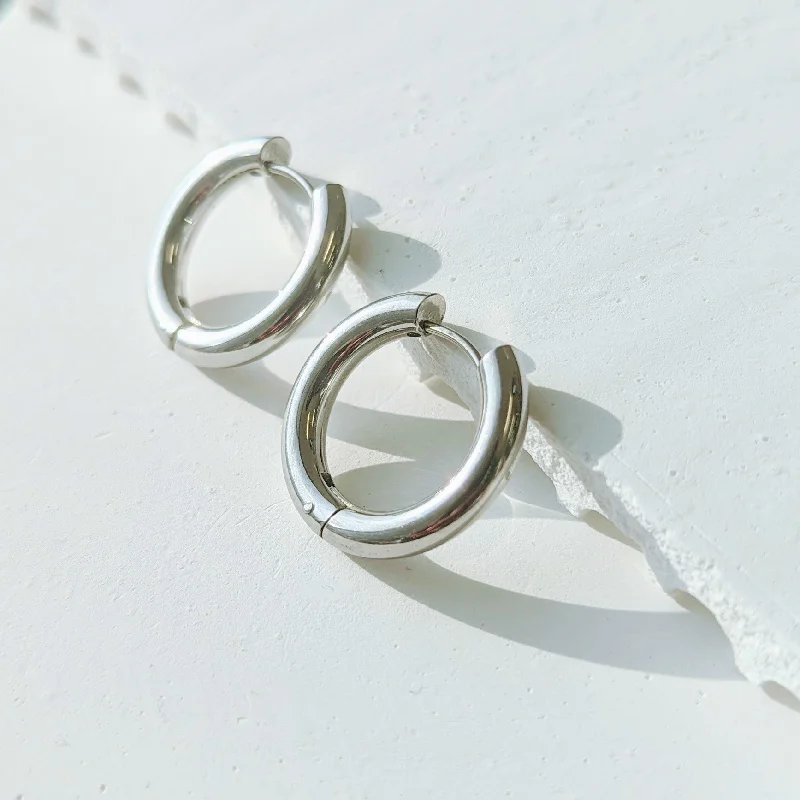 Rural craft earrings-Silver Statement Hoops